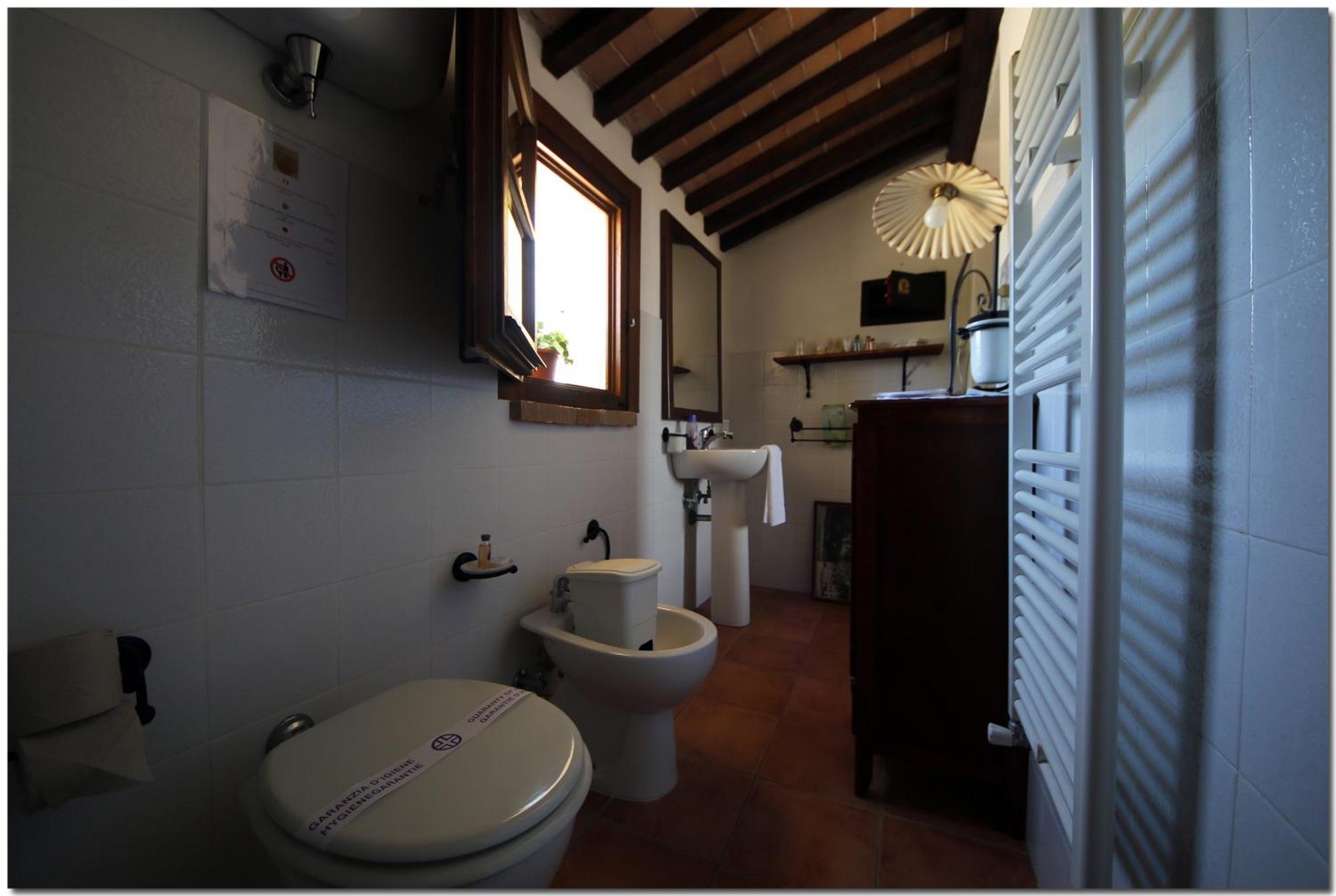 Villino Cortona: Tuscan Retreat with Private Pool and Wi-Fi Exterior photo